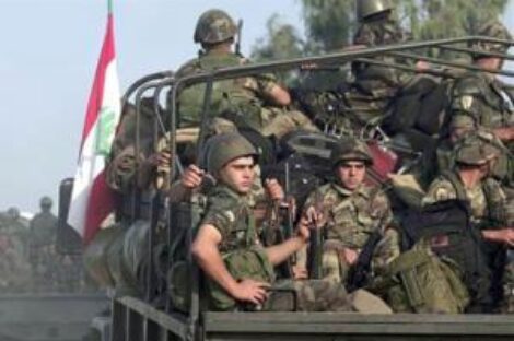 جنود على حدود ساخنة