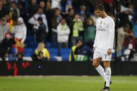 برشلونة أذل ريال مدريد برباعية على ملعبه في الكلاسيكو مساء السبت