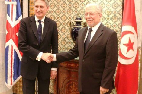 بريطانيا وتونس