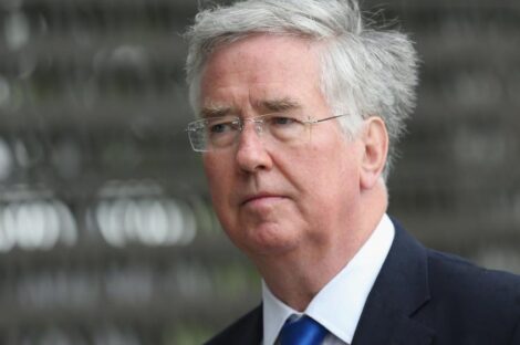 وزير الدفاع البريطاني، مايكل فالون