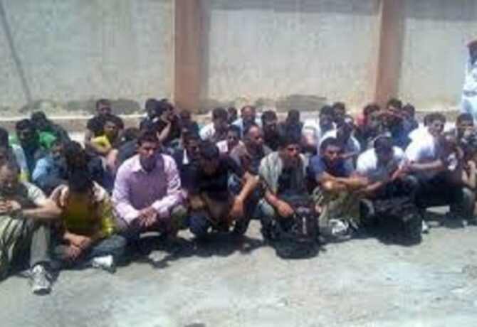 40 مهاجر غير قانوني