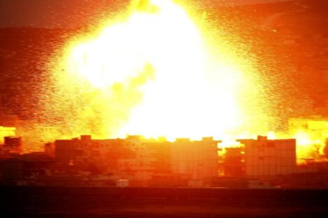 التحالف يستهدف مواقع تنظيم الدولة في سوريا - أرشيفية