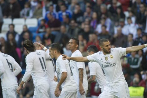 بنزيمة سجل أول هدفين من رباعية الفريق