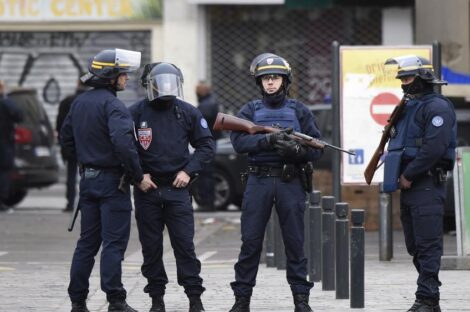 عناصر من الشرطة الفرنسية