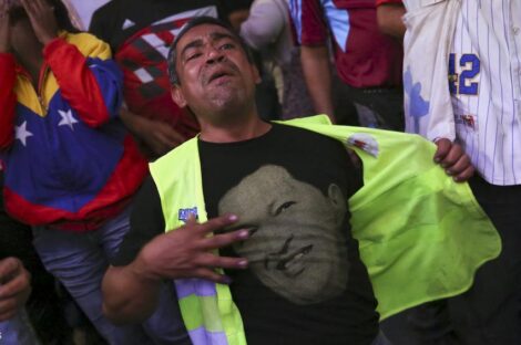 فنزويلا الاشتراكي الموحد تعرض لأول هزيمة منذ تولي الراحل تشافيز الحكم عام 1999