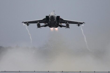 كيري اعتبر أن الضربات الجوية لن تهزم التنظيم المتشدد وحدها