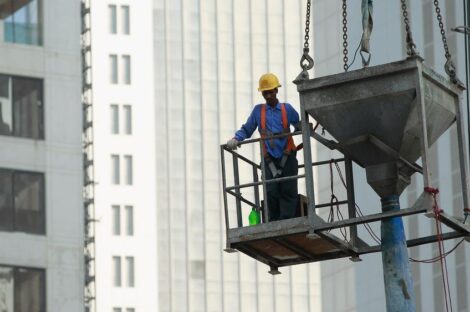 منظمة العفو الدولية قللت من أهمية تعديلات قطر على قوانين العمل - أرشيفية