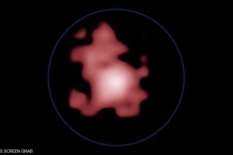 صورة لأقدم وأبعد مجرة عن الأرض على الإطلاق بحسب علماء الفلك