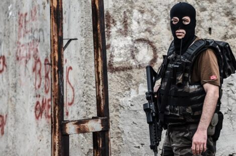 عنصر من القوات الأمنية الخاصة في تركيا