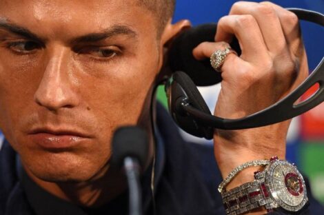 ساعة رونالدو