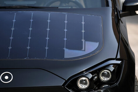 سيارة كهربائية