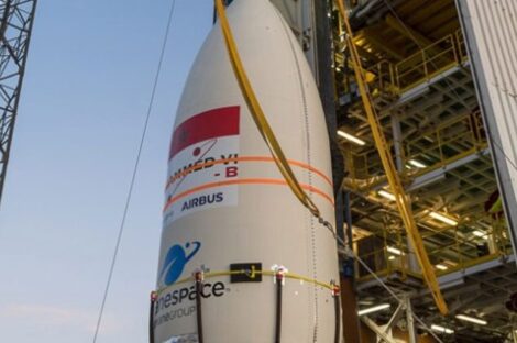 قمر محمد السادس - ب