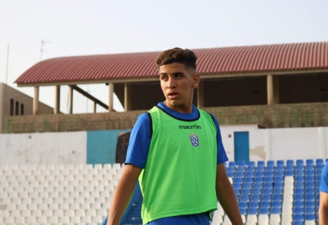 اللاعب المغربي محمد مزيان