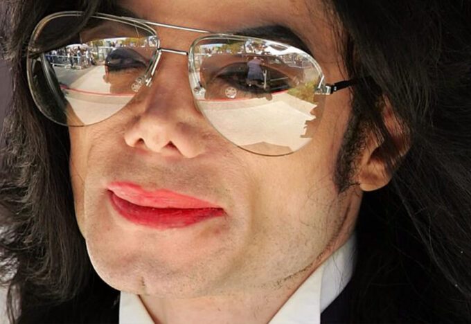 مايكل جاكسون