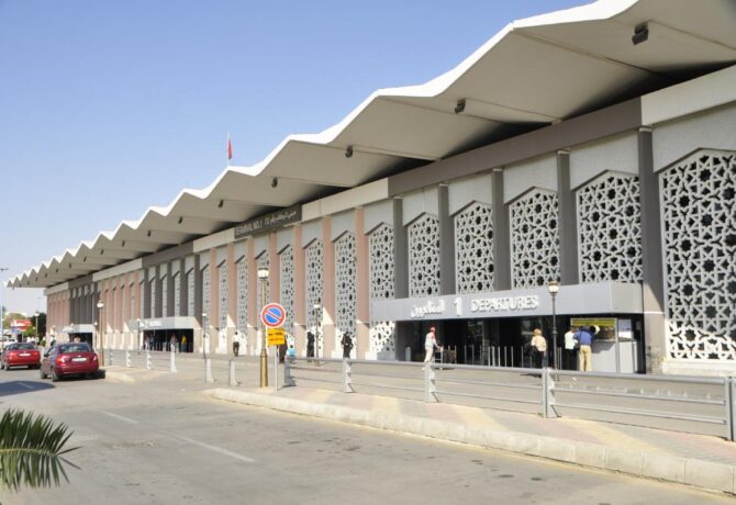 مطار دمشق
