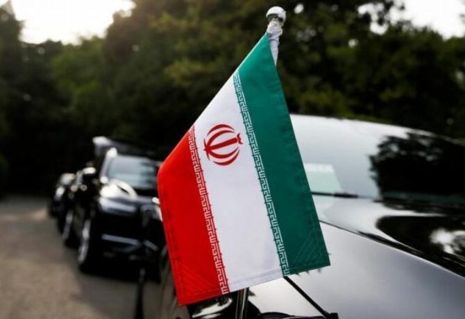إيران