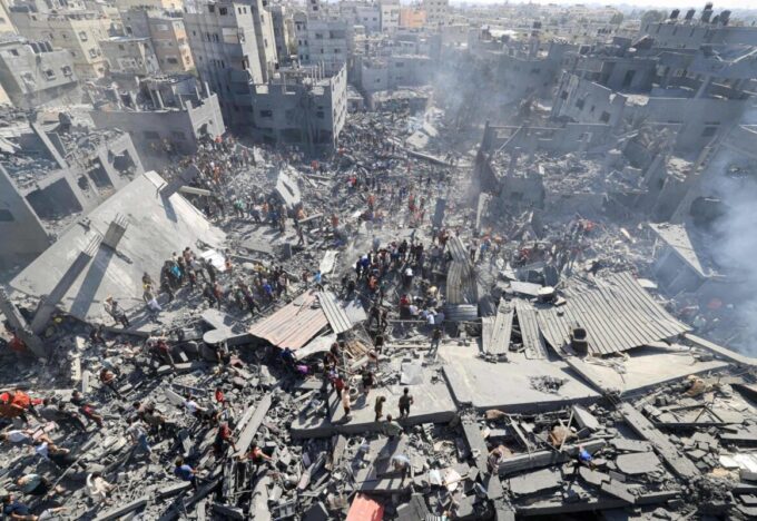 دمار غير مسبوق في غزة جراء القصف الإسرائيلي