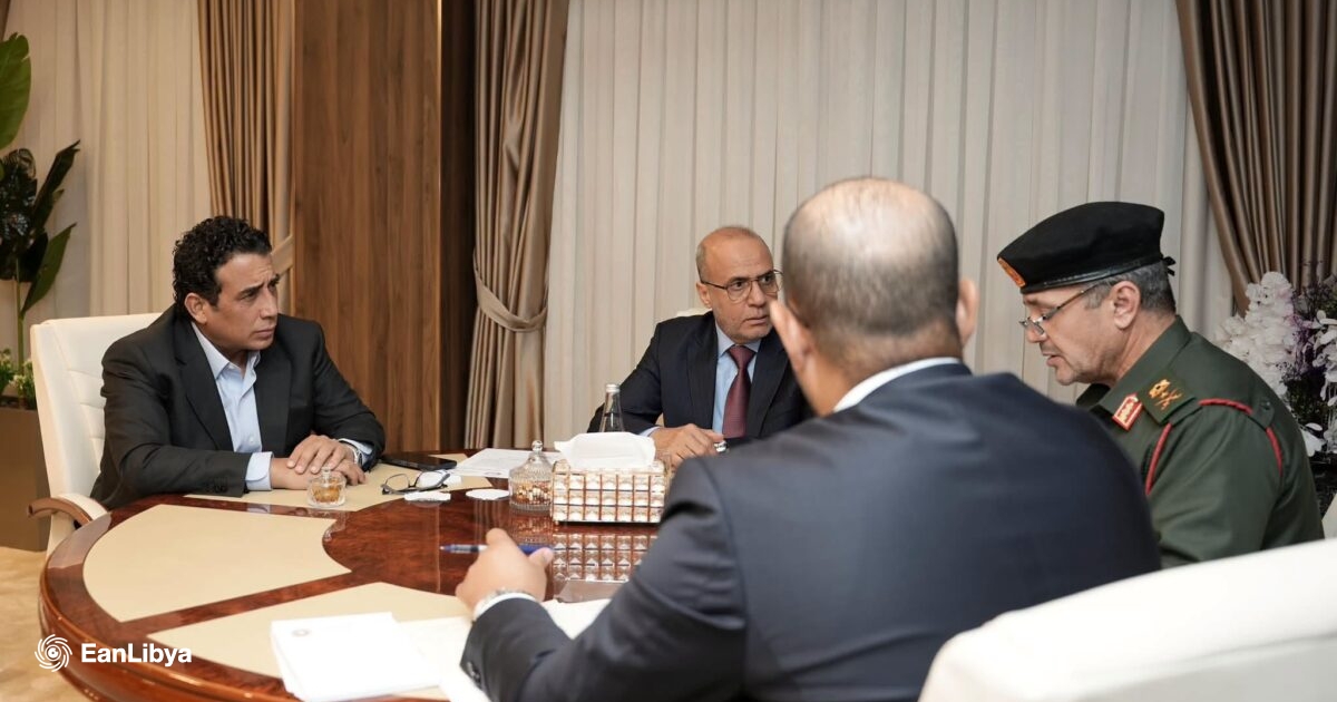 المجلس الرئاسي يبحث خطوات جديدة لتوحيد المؤسسة العسكرية