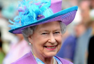 الملكة اليزابيث الثانية