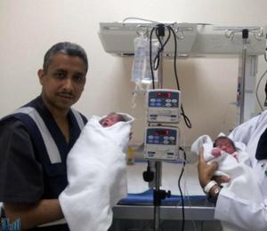 التوأم صفا ومروة (المصدر: صحيفة سبق)