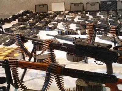 أسلحة مهربة من ليبيا