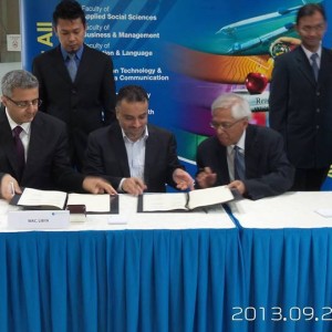 1238903_539430249463814_171363017_n