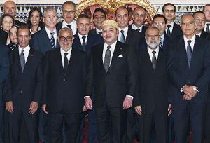 الملك يعزز موقعه كأب لجميع المغاربة..