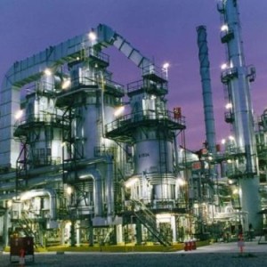oil_refinery_7752925341