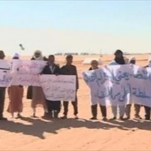 جانب من احتجاجات سابقة في حقل الشرارة النفطي - أرشيفية