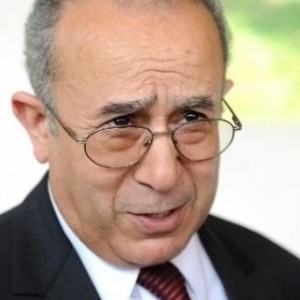 وزير الخارجية الجزائري رمطان العمامرة 