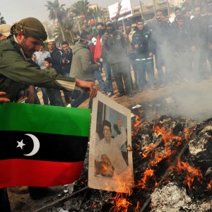 لماذا نجح الربيع العربى فى دول وتعثر ف هذه الدول؟