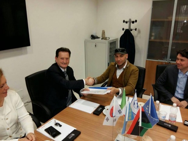 11130165_938877499489707_643194061742857524_n