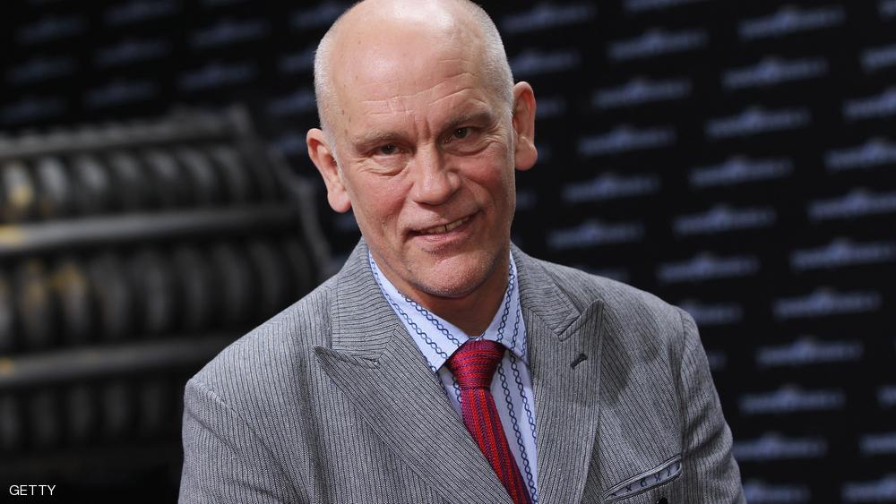 الممثل الأميركي جون مالكوفيتش كتب (مائة عام-فيلم لن تراه أبدا)