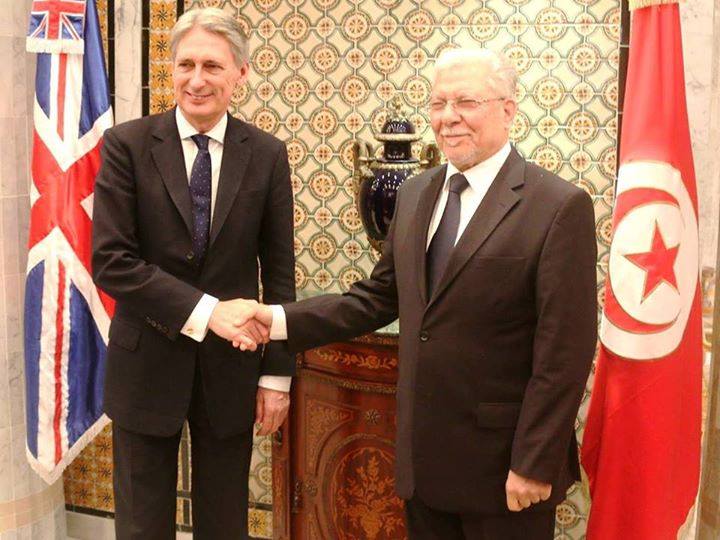 بريطانيا وتونس