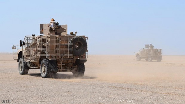 عربات عسكرية لقوات التحالف في تعز