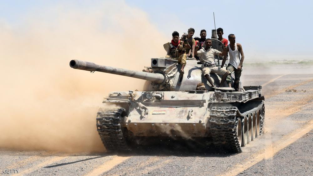 عناصر من القوات الموالية للشرعية في اليمن