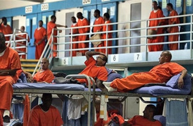 Image processed by CodeCarvings Piczard ### FREE Community Edition ### on 2015-12-23 12:12:50Z |  | 