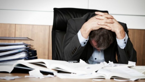 151217195231_awful_boss_as_bad_as_cigarettes_640x360_thinkstock_nocredit