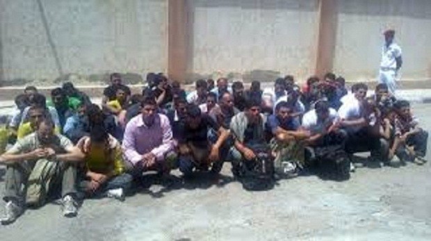 40 مهاجر غير قانوني