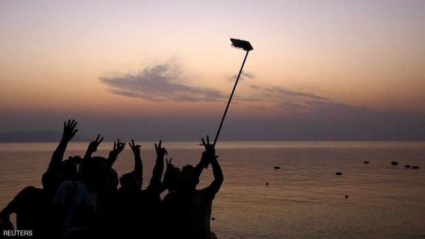 ألاف الأشخاص يحاولون الوصول إلى أوروبا عبر البحر المتوسط.