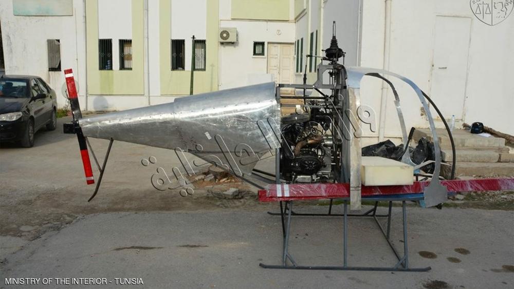 المروحية تتسع لشخصين