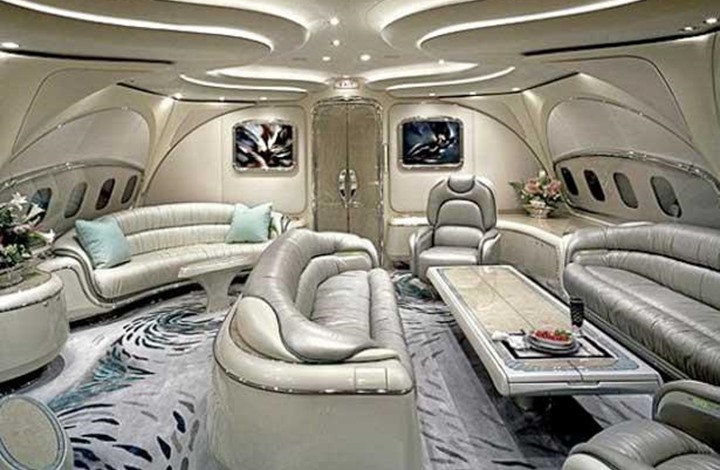 سعت مجموعة الخرافي لبيع الطائرة بالمزاد العلني - أرشيفية