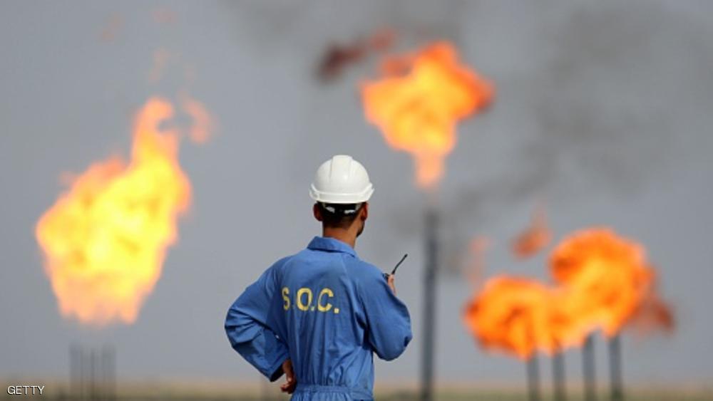 شبح التخمة يخيم على السوق جراء ضعف الطلب