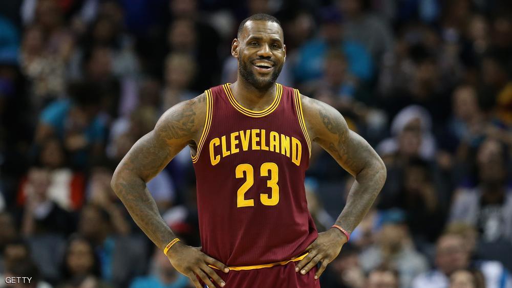 ليبرون جيمس