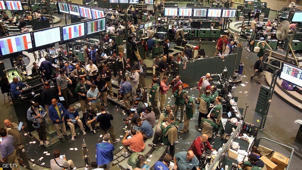 تواصل أسعار النفط الهبوط منذ يونيو 2014