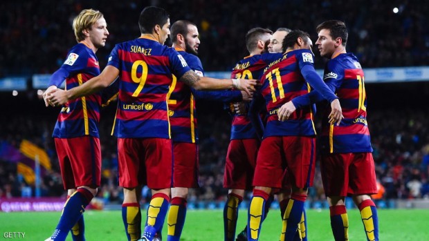 عاقب برشلونة حامل اللقب ضيفه إسبانيول وهزمه 4-1