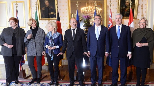عدد من وزراء الدول الغربية المجتمعين في باريس