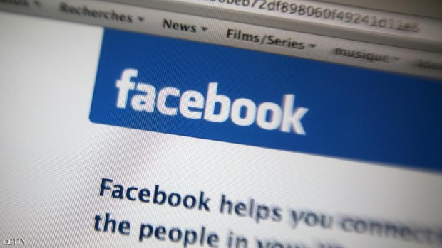 فيسبوك بدأ تعزيز الرقابة على التدوينات والتعليقات