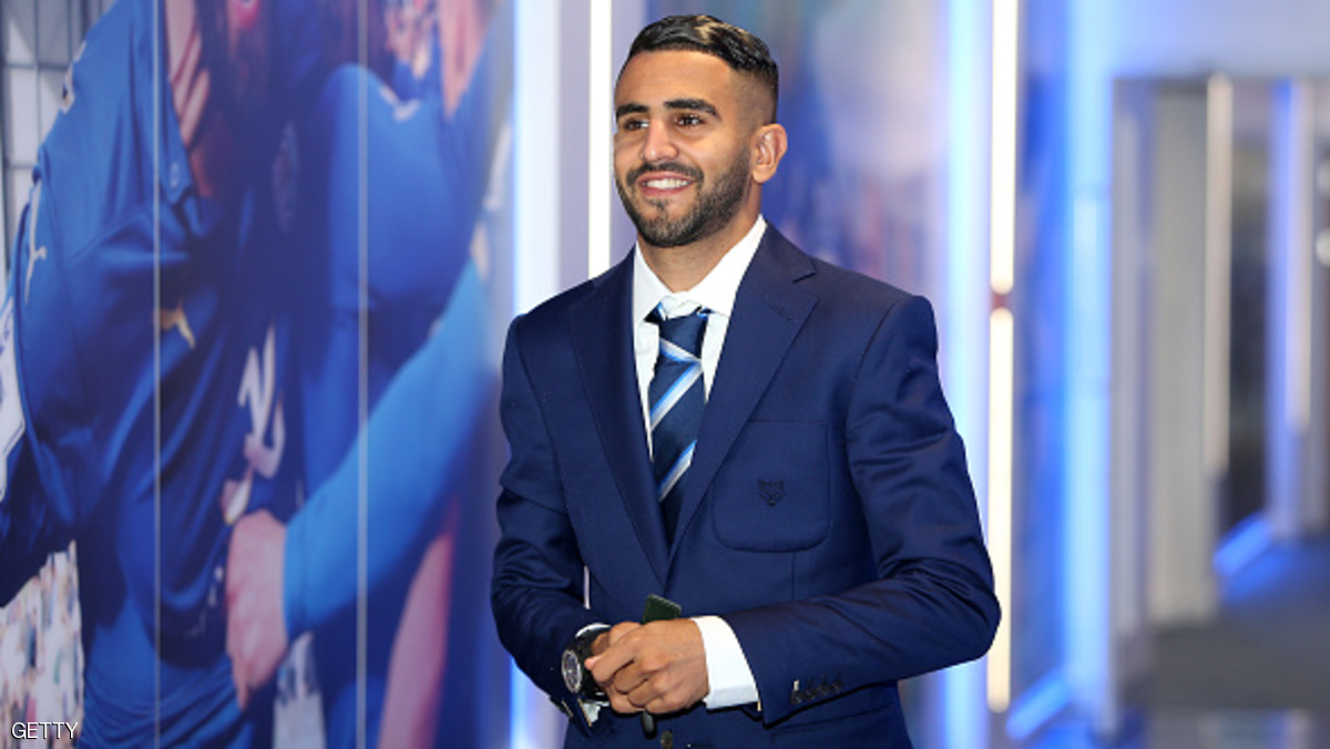 لاعب الوسط الجزائري الدولي رياض محرز