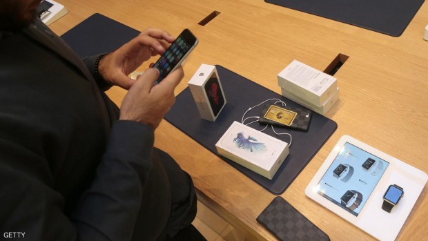 مبيعات آيفون تراجعت في الولايات المتحدة واليابان وتقدمت في الصين بحسب تقرير الربع المالي الثالث للشركة